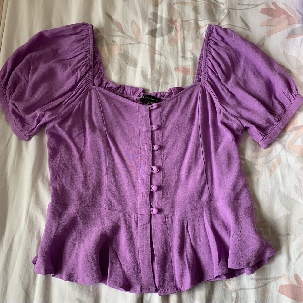 Purple puffy sleeve top